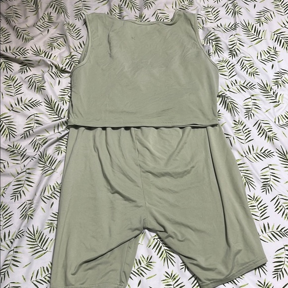 Love Forever Green Women's Shorts Set - Picture 3 of 3
